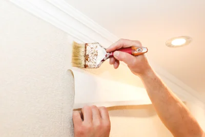 Pose de papier peint à Lembach — revêtements muraux et toiles de verre